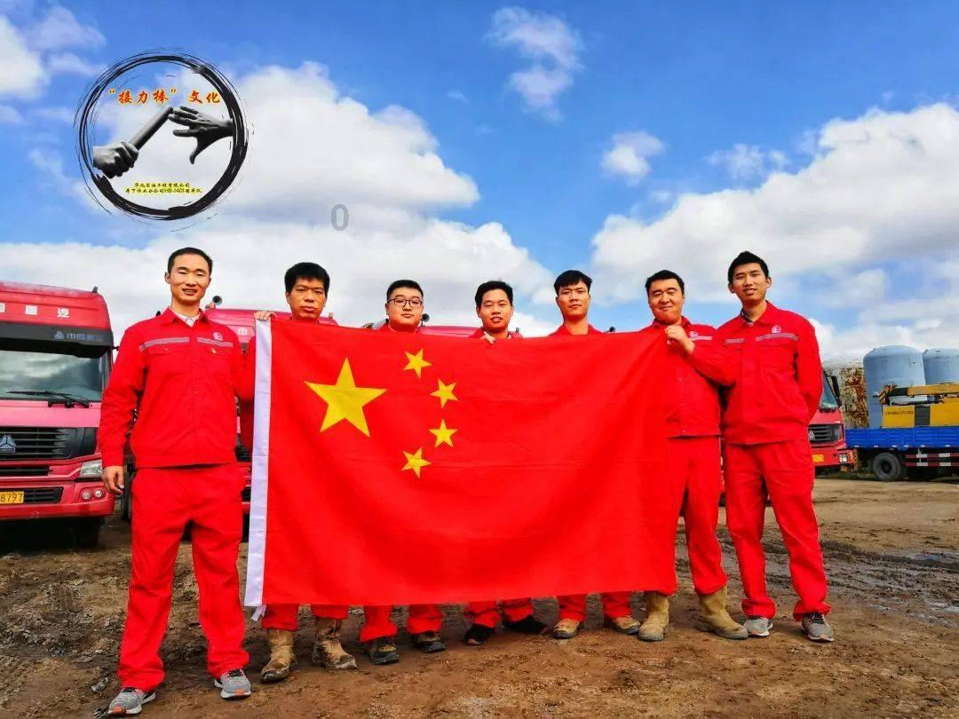 绝了！曝布克前女友与坏兔子分手后又约会！